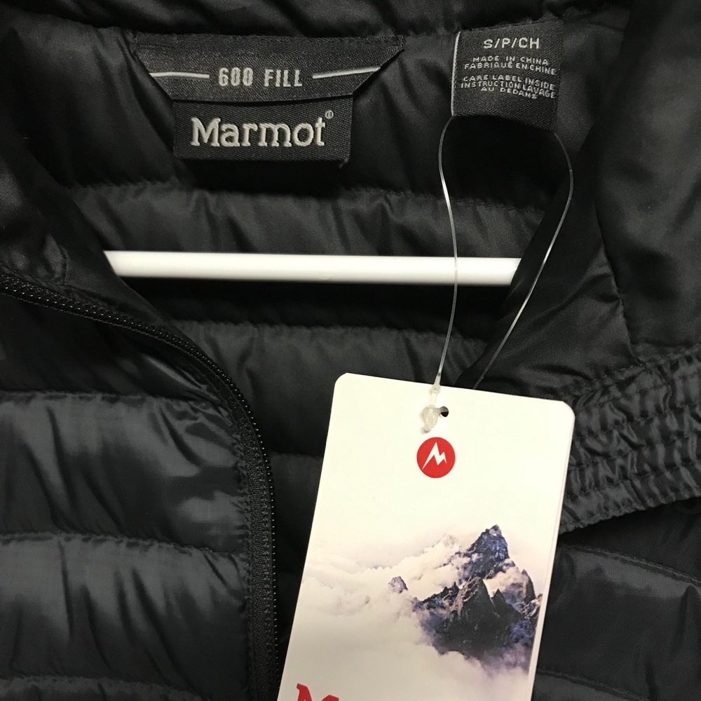 Marmot Women’s Puff Jacket